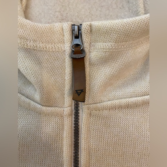 LIV Life-Integrity-Earth hooded 1/4 zip sweatshirt. Size M. - Picture 5 of 12